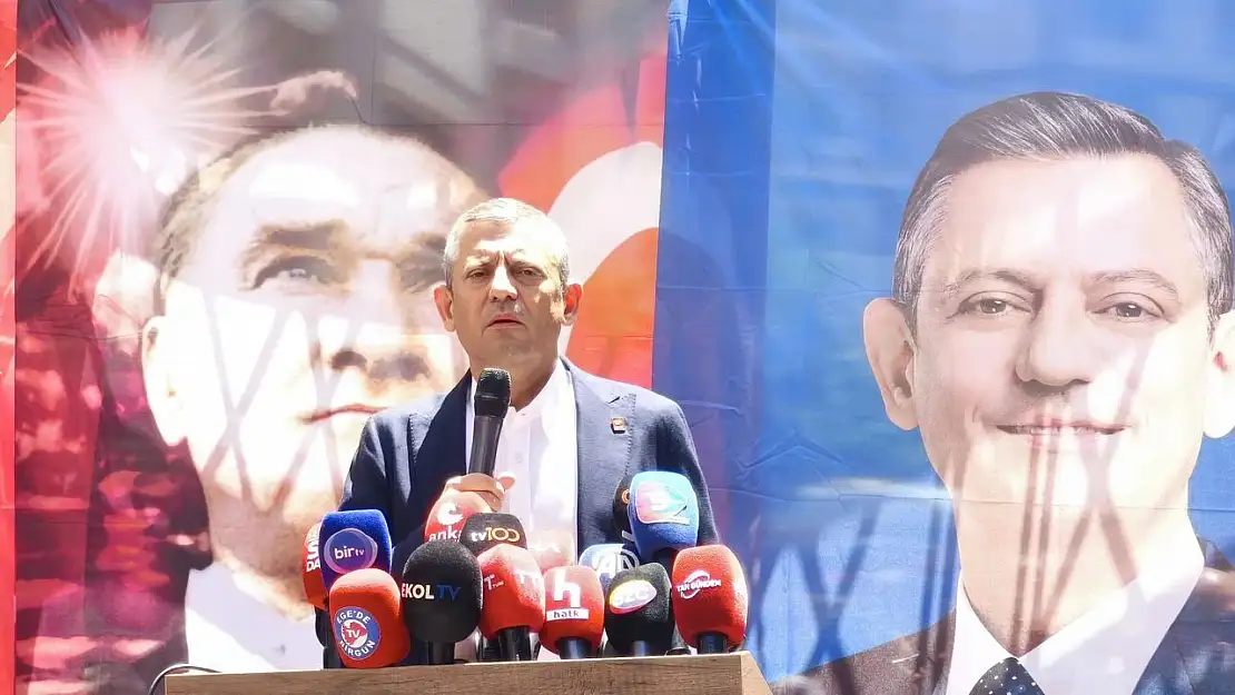 Özgür Özel'den İzmir'de Başsavcıya Sert Uyarı: Adil Olun, İzmir'in Geleneğine Uygun Hareket Edin