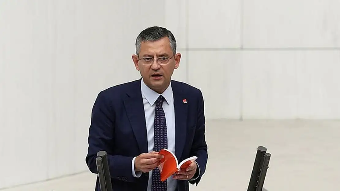 Özgür Özel’den yeni kurultay açıklaması