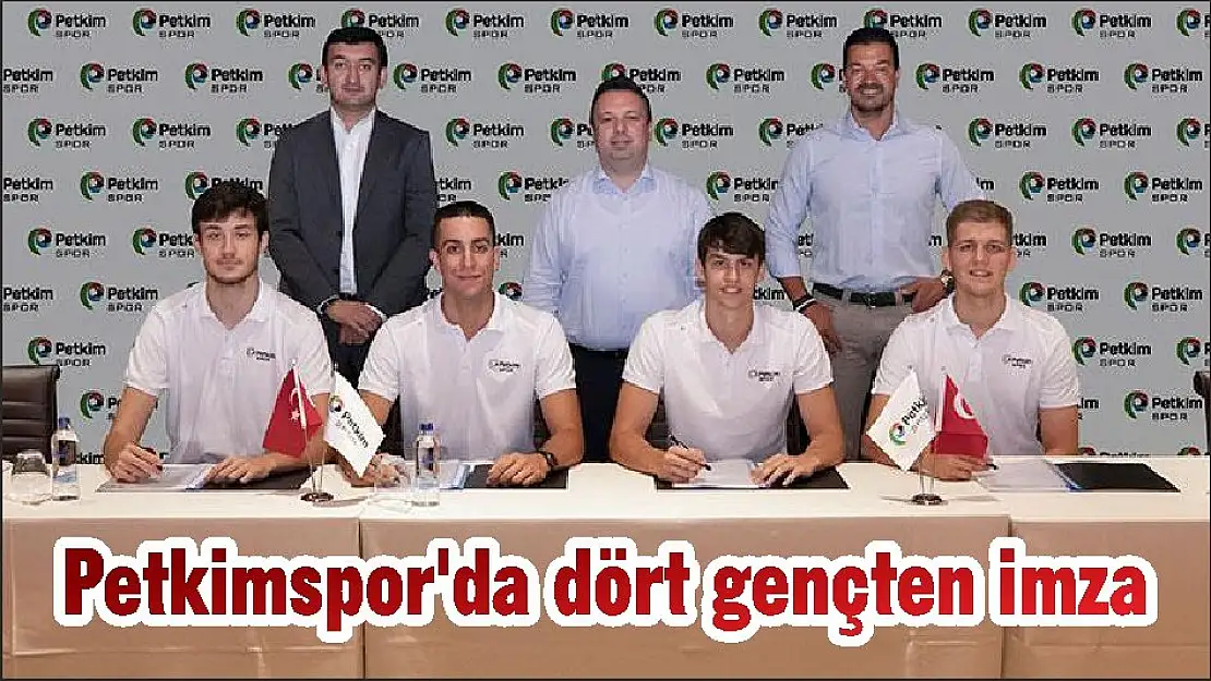 Petkimspor'da dört gençten imza