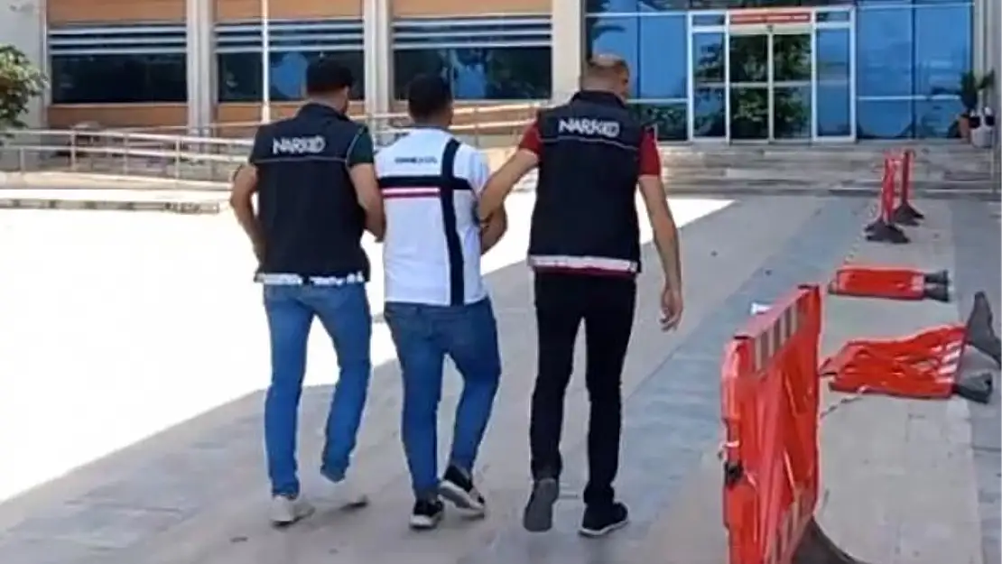 Polis Ekipleri Ödemiş’te Zehir Tacirini Kıskıvrak Yakaladı