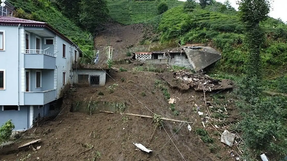 Rize'de 16 konut boşaltılıyor !