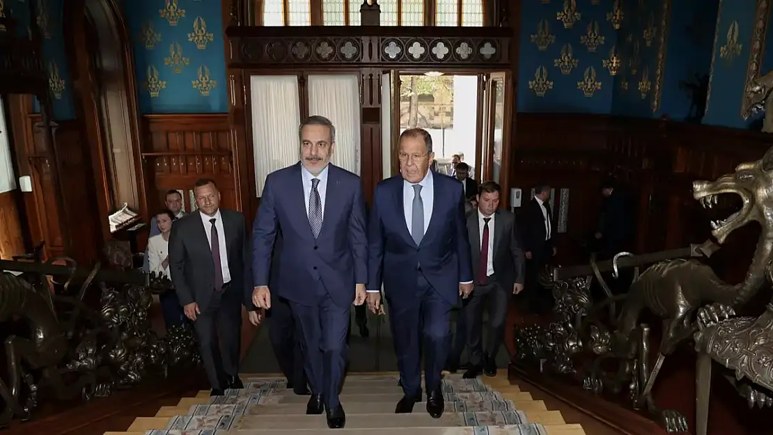 Rusya Dışişleri Bakanı Lavrov ve Bakan Fidan’dan takıl koridoru açıklamaları!