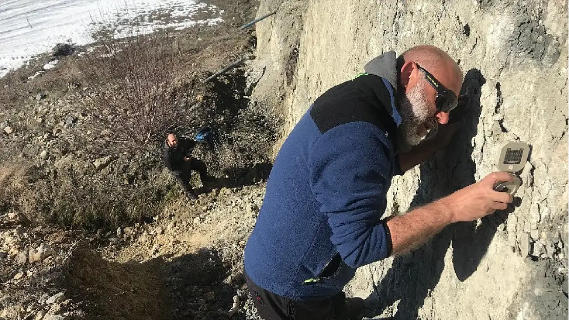 Saha çalışmaları yerbilimsel deprem ön raporu