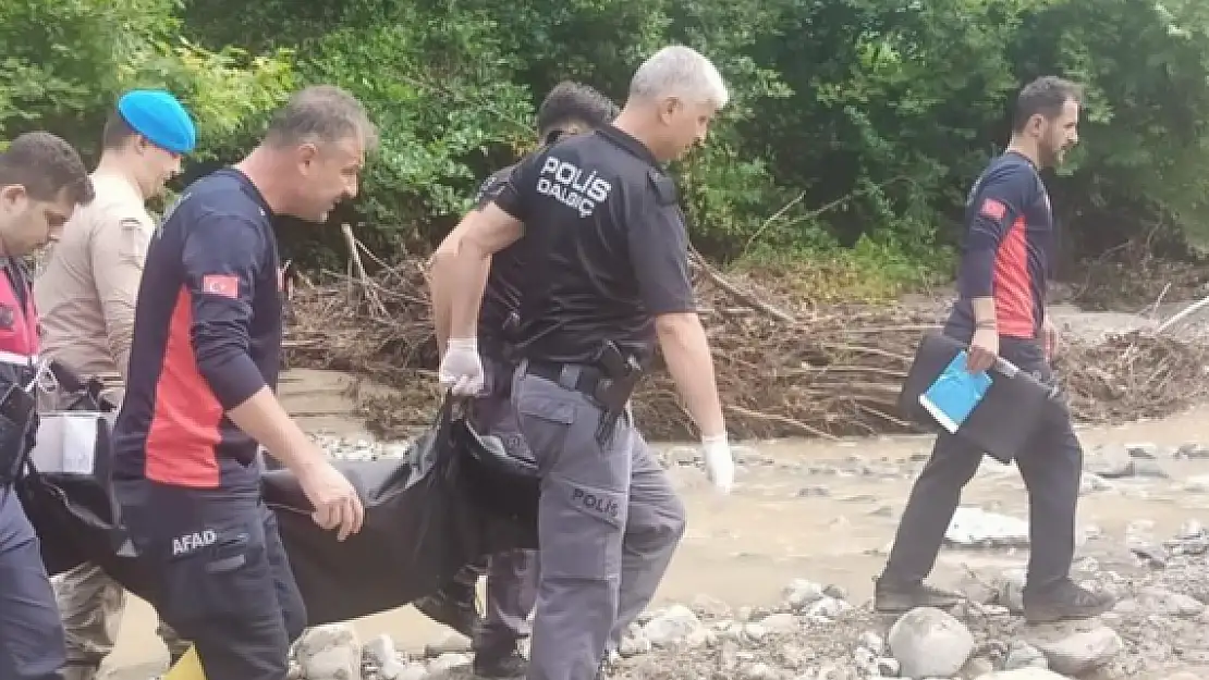 Samsun’da sele kapılan kadının cansız bedeni çıkarıldı