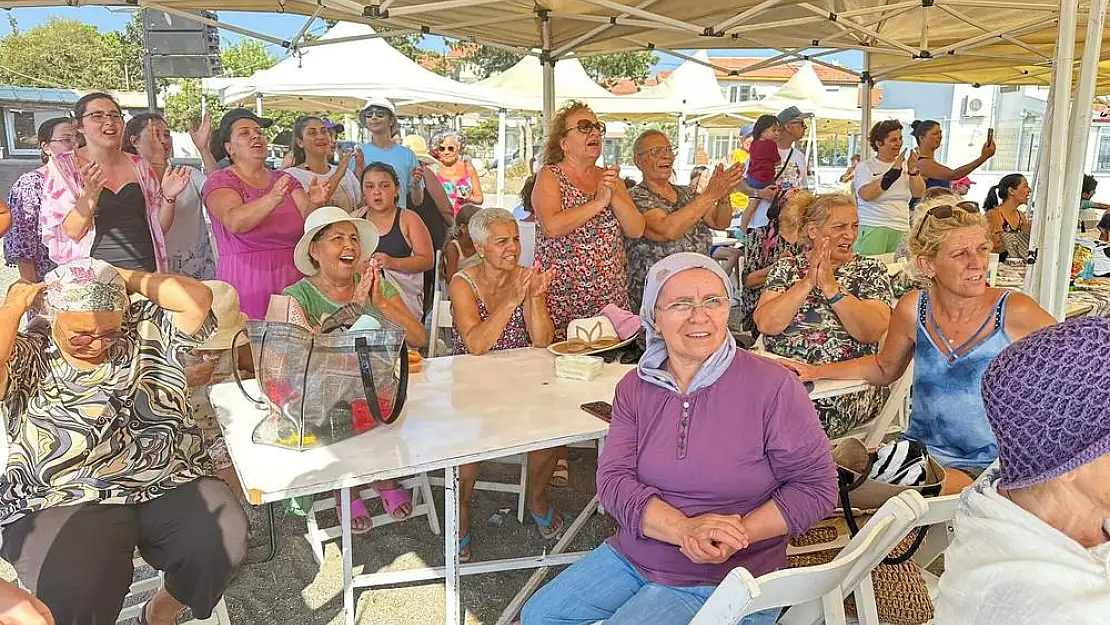 Seferihisar 'Deniz Bayramı' geleneksel piknikle sona erdi