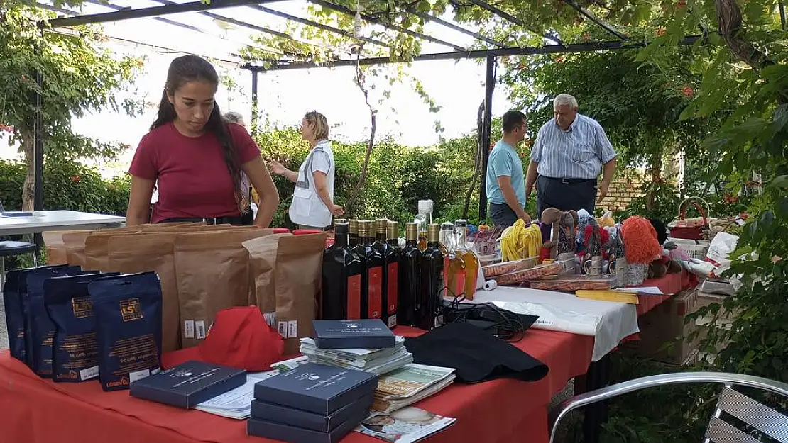 Seferihisar'da İyi Tarım Uygulaması'nın hasadı yapıldı