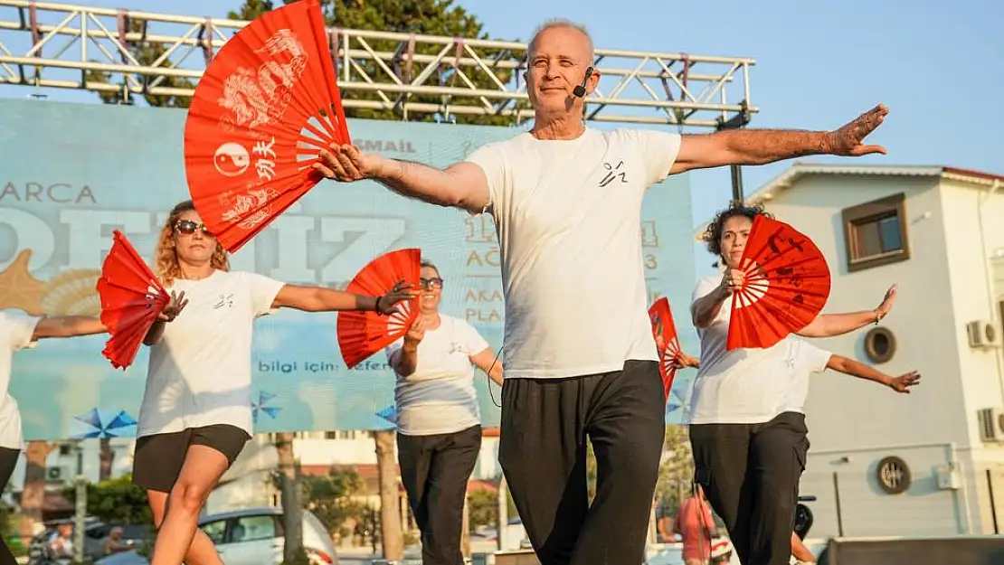 Seferihisar’da Renkli “Akarca Deniz Bayramı” Etkinlikleri Coşkuyla Kutlandı