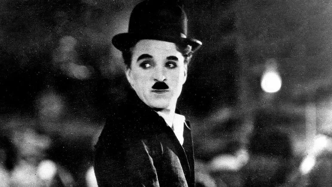 Sessiz filmlerin başrolü Charlie Chaplin kimdir?