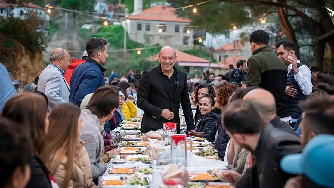 Soyer, imece usulü iftar yemeğine katıldı