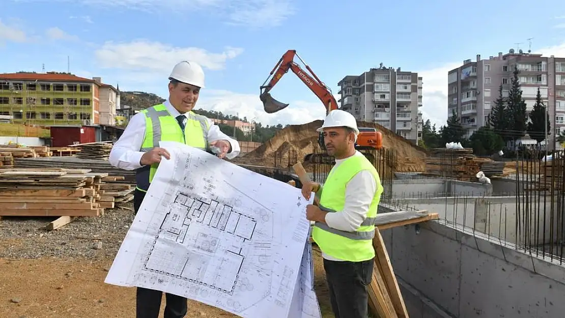 Tam donanımlı taziye evi ve kütüphane binası Karşıyaka’da yükseliyor