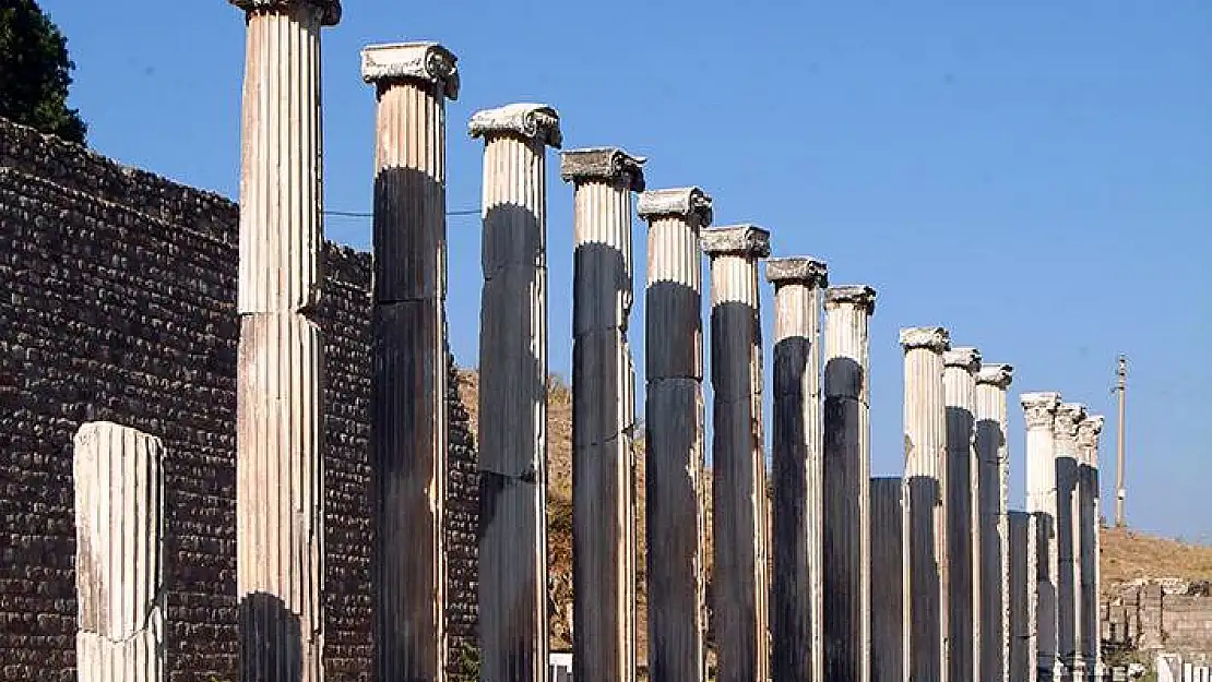 Tarih cenneti Bergama’da turizm ölüm döşeğinde