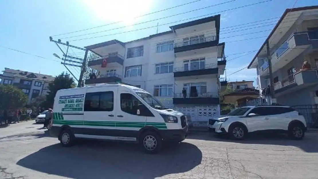 Tartışma sonrası abisini uykusunda öldürdü!