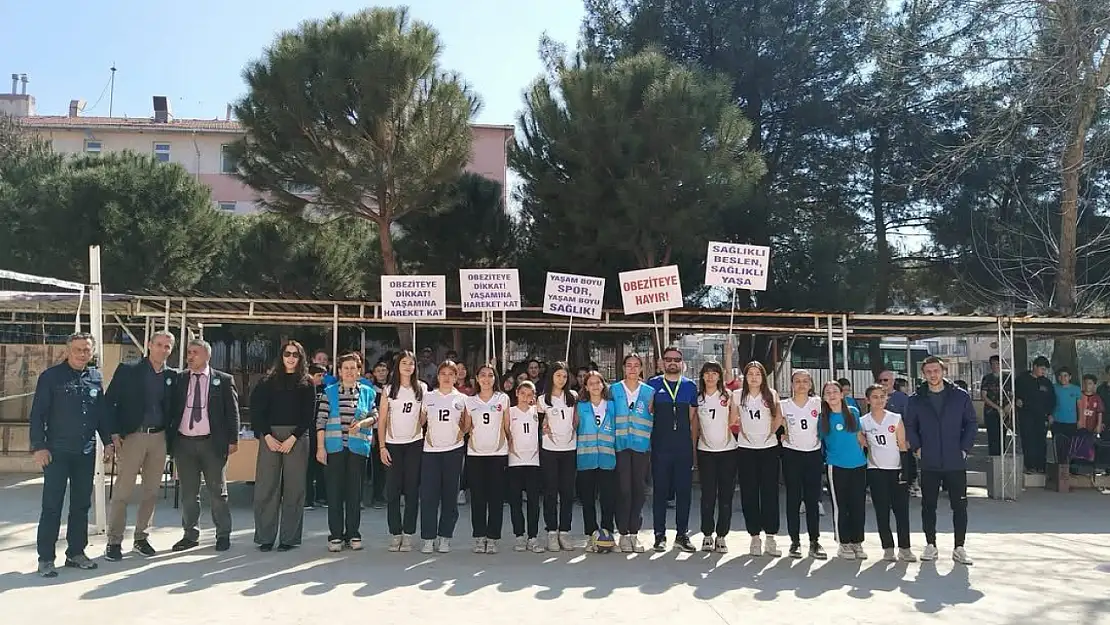 Tire'de Obezite Farkındalık Haftası Kapsamında Voleybol Turnuvası Düzenlendi