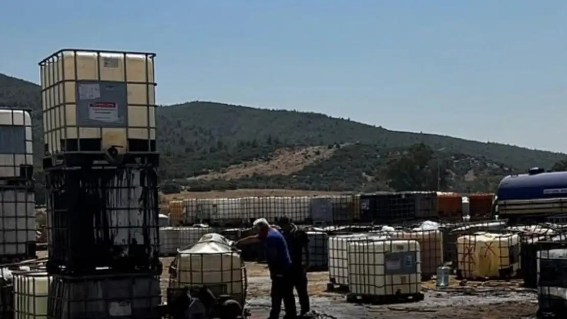 Torbalı'da Kaçak Akaryakıt Bidonları Patladı: 16 Araç Zarar Gördü