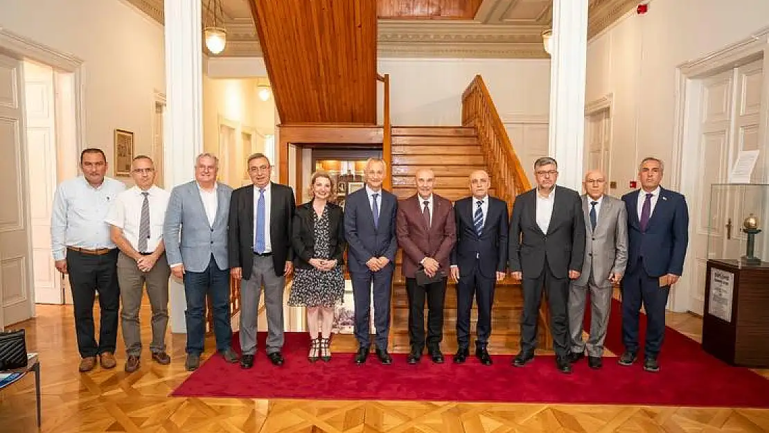 Torbalılı işadamlarına Soyer’den söz: Torbalı’da sanayiyi geliştireceğiz