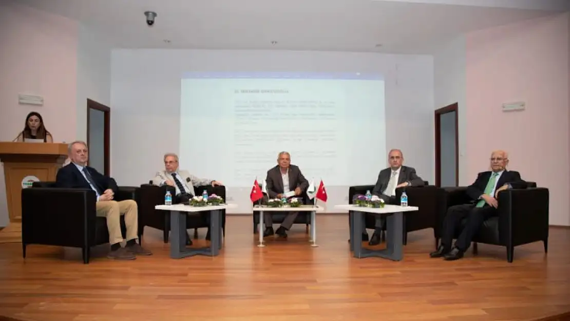 TOSBİ'de 'Mesleksizlik' Sorunu Masaya Yatırıldı: Sanayi Uygulamalı Eğitim Modelleri İstiyor