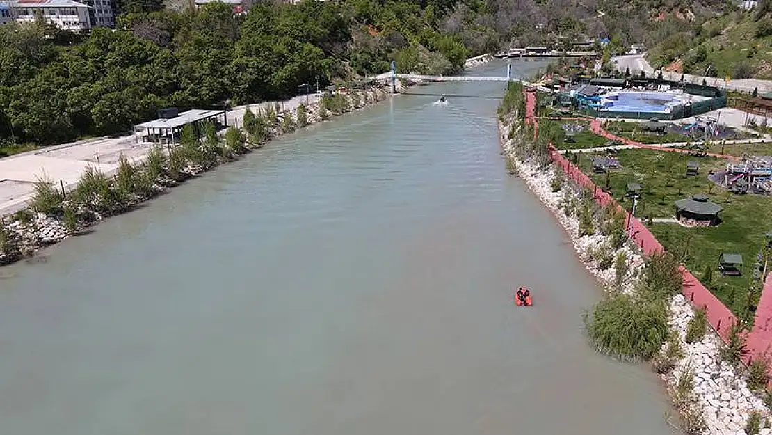 Tunceli’deki kayıp 3 genç için 35 milyon metreküp