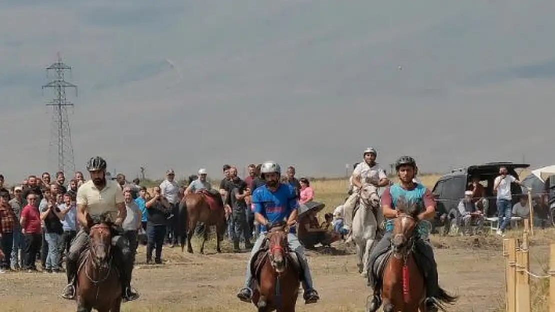 Türkiye'nin Rahvan Binicilik Şampiyonası Ödemiş'te