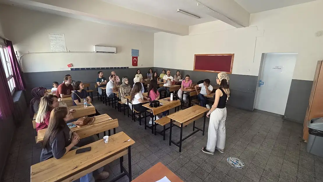 Türkiye Yüzyılı Maarif Modeli Kapsamında Farklılaştırma Uygulamaları Semineri Düzenlendi