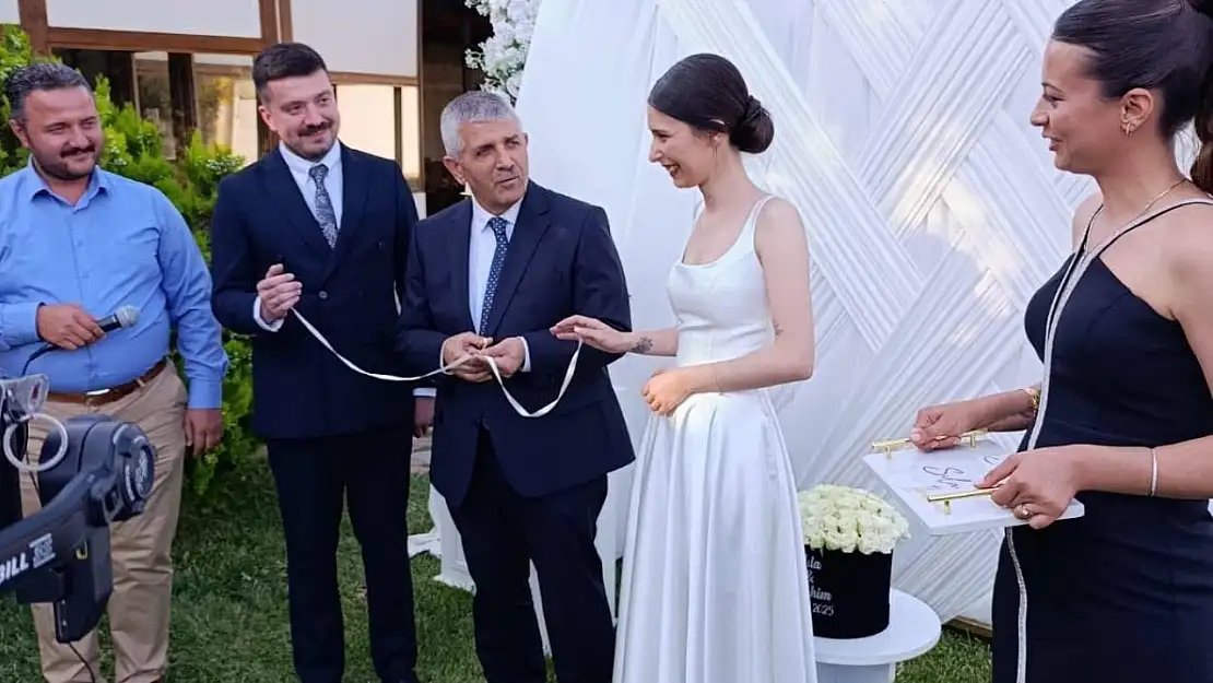 ÜLKÜ OCAKLARI İZMİR İL TEŞKİLATI BAŞKANI İBRAHİM DUMANLI NİŞANLANDI