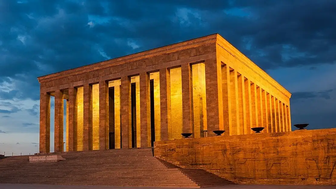 Uluslararası Aktivist Sanatçılar Birliği Anıtkabir’i ziyaret etti
