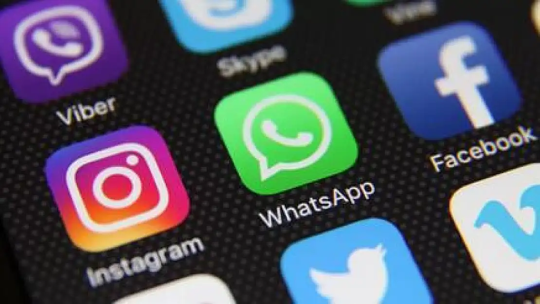 WhatsApp, Facebook ve Instagram çöktü mü? Erişim sorunları yaşanıyor! Ne zaman açılacak