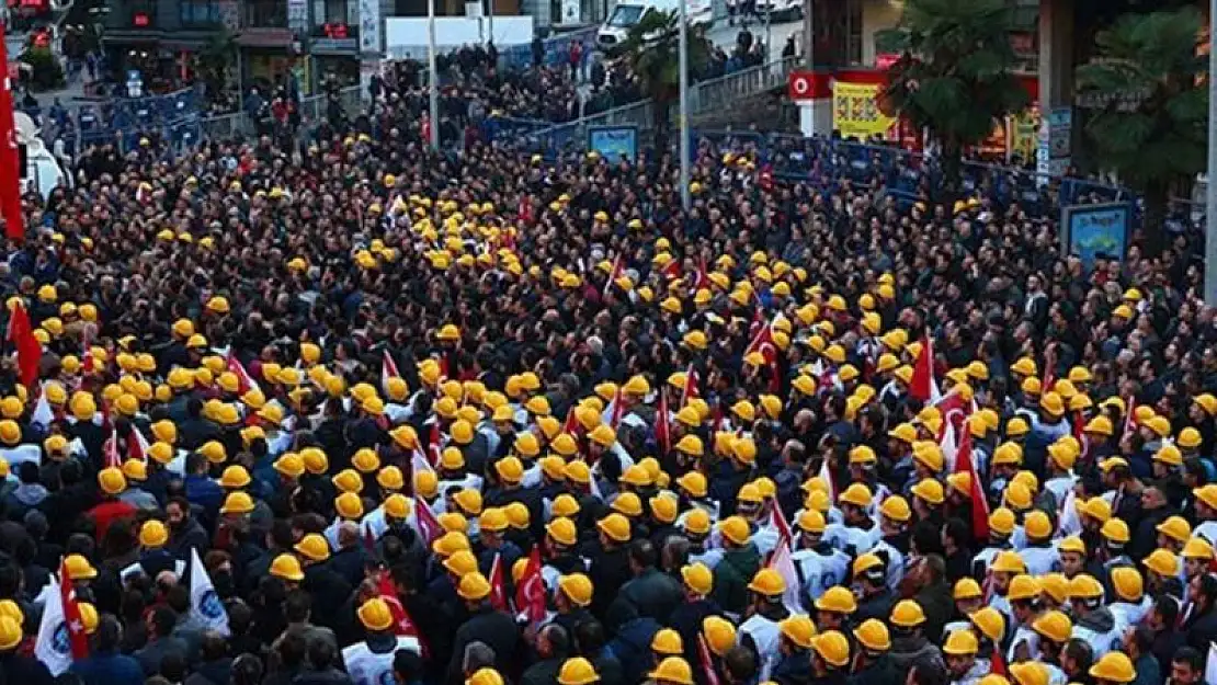 Yanlış okumadınız! Gebze’deki fabrikada işçilere 100 TL zam