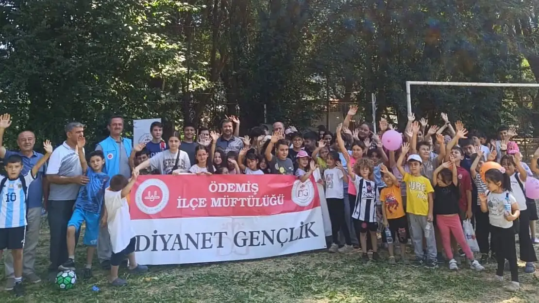 Yaz Kur'an Kursu Öğrencileri Gölcük'te Piknikte Buluştu