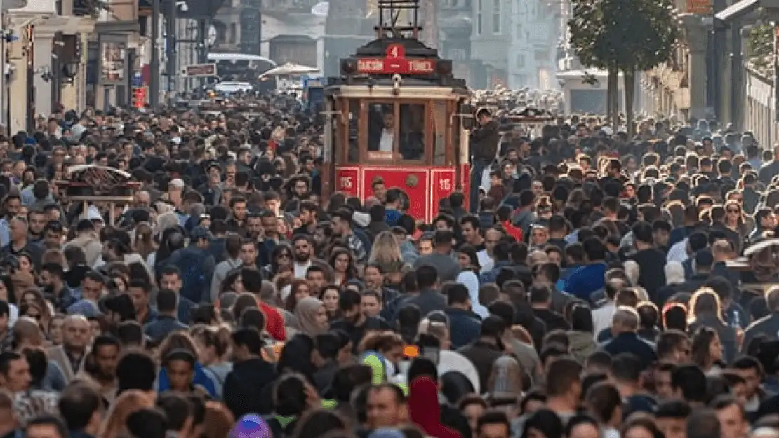 Yöneylem’den “ekonomik krizin nedeni” anketi ilginç sonuçlar var