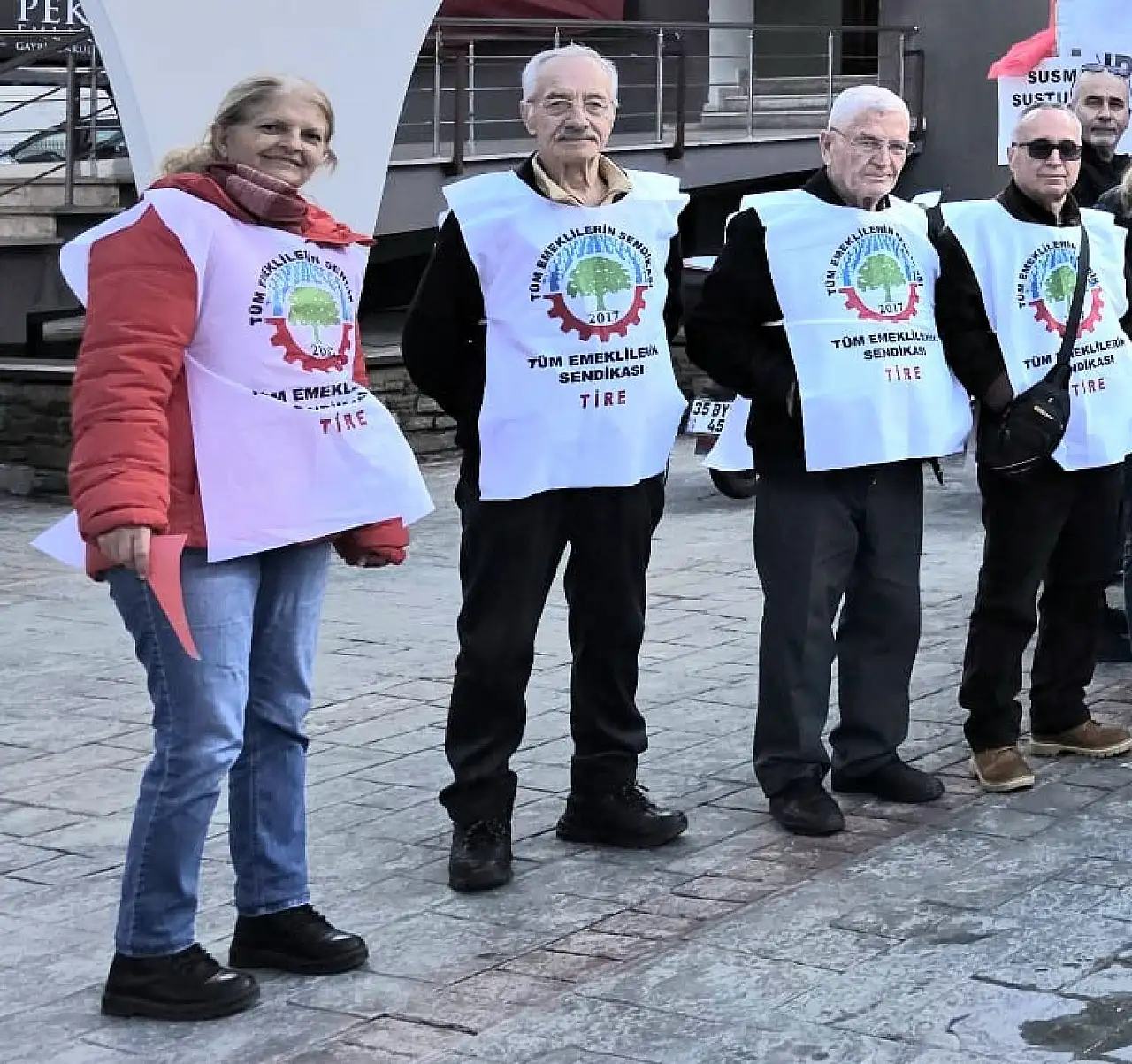 Tire'de Emekliler İsyanda! 'Konu Ekonomik Değil, Vicdan Konusu'