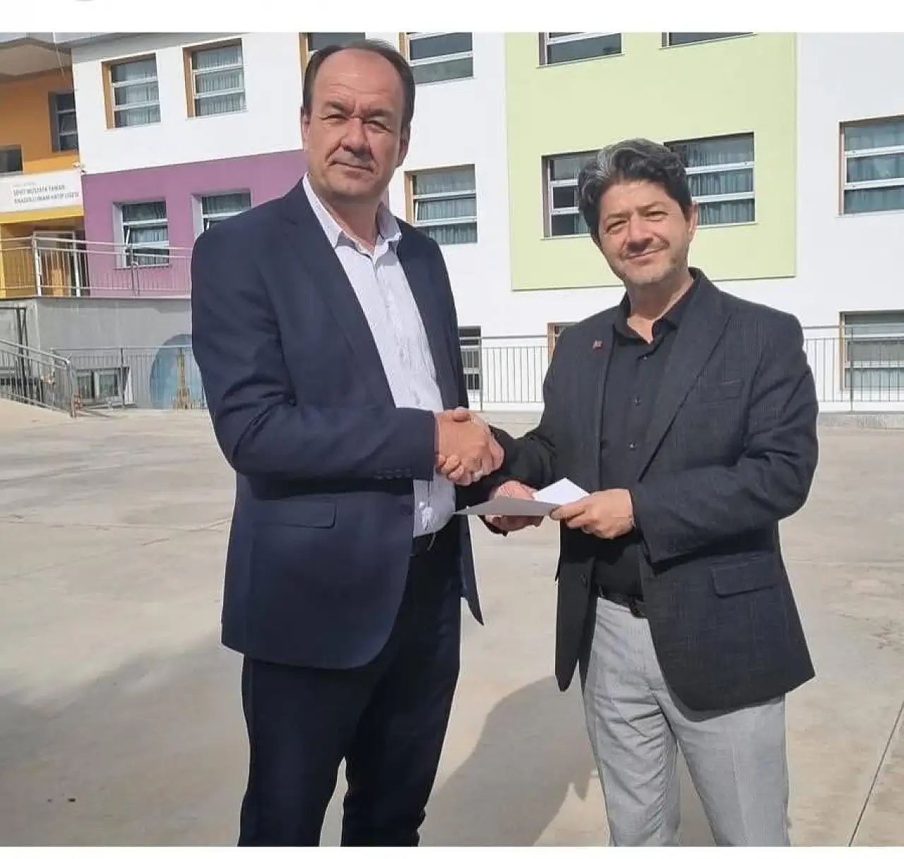 Muzaffer Tuzcuoğlu Anadolu İmam Hatip Lisesi'nden Gazze'ye Destek Kampanyası