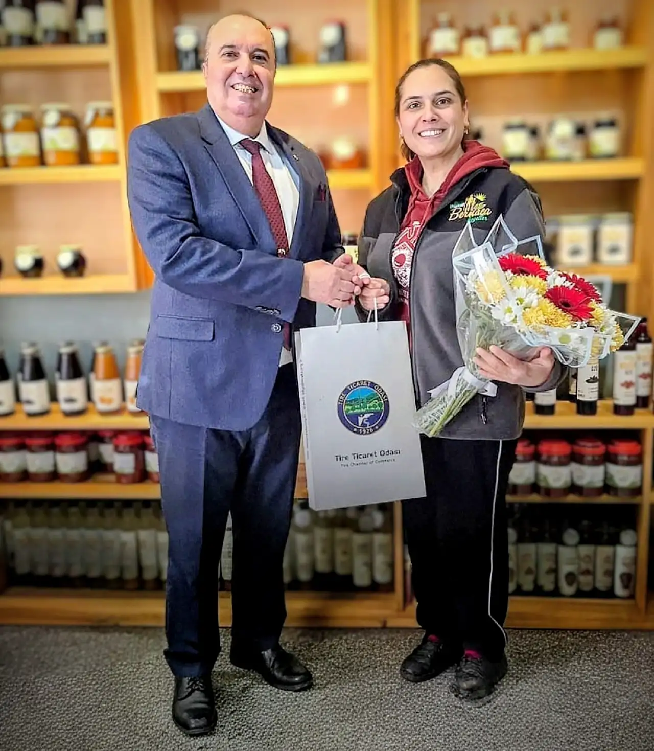 Tire Ticaret Odası Başkanı'ndan Başarılı Girişimciye Destek Ziyareti