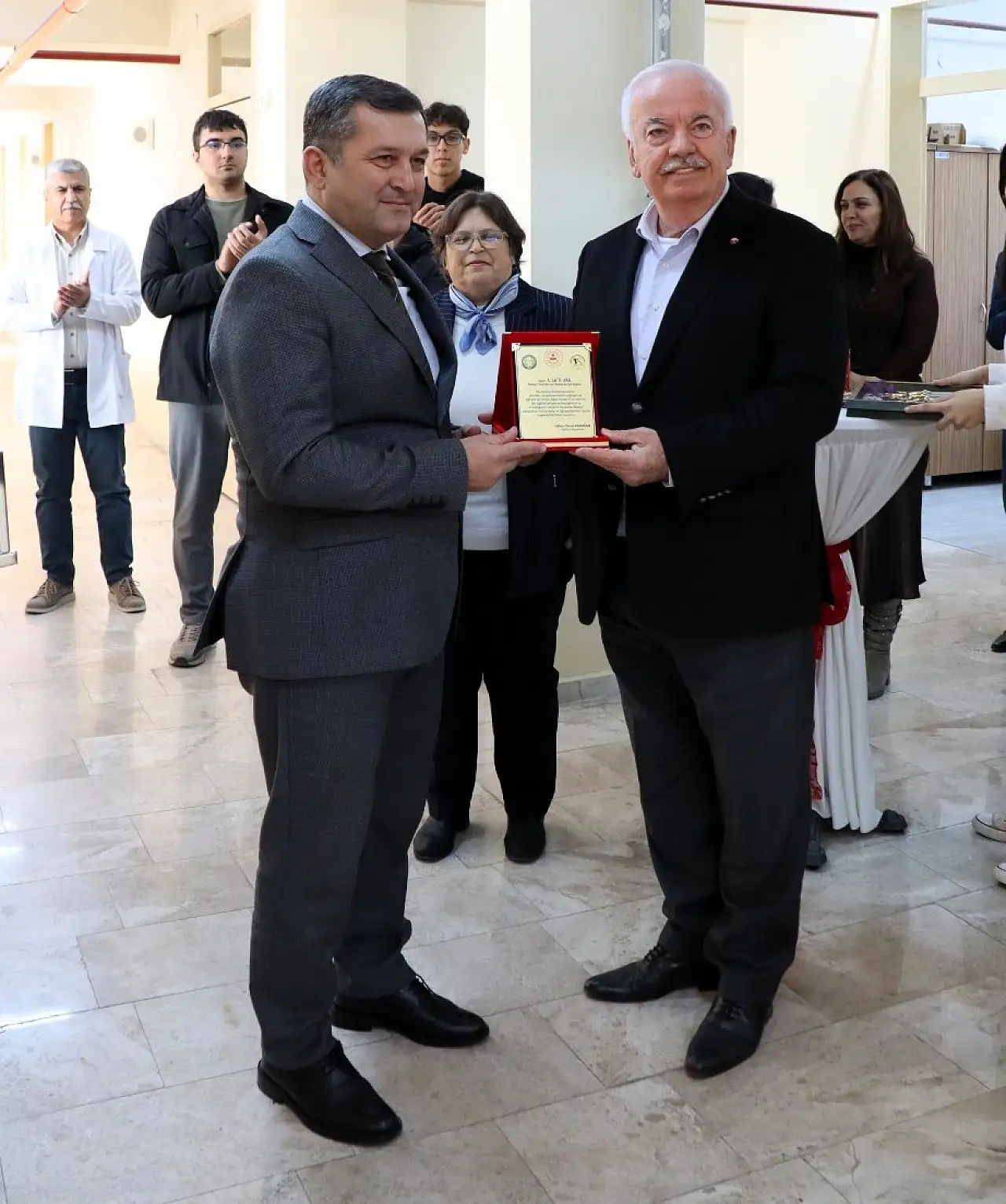 ÖDEMİŞ TİCARET BORSASI KÜTÜPHANESİ AÇILDI