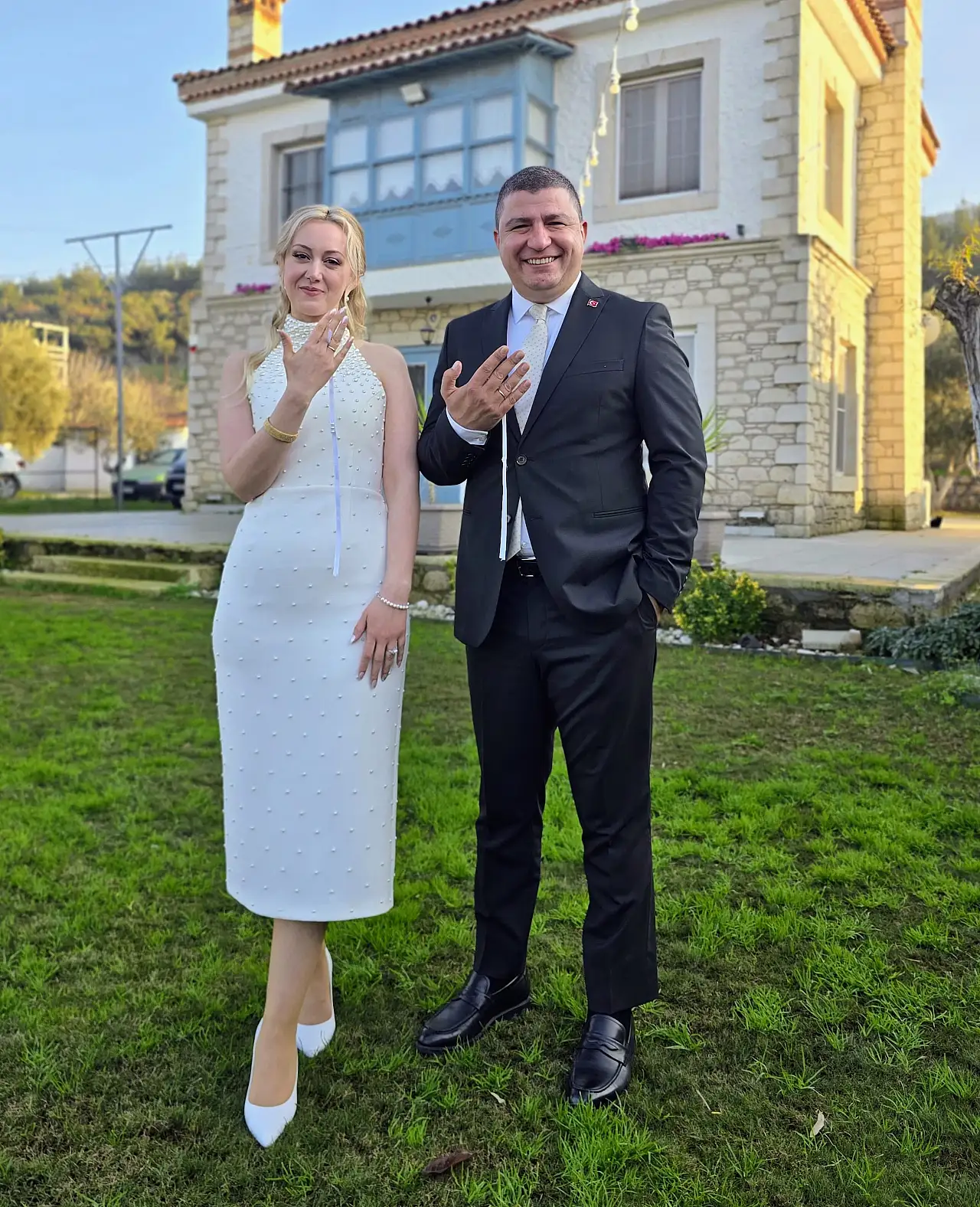 Tire Belediye Başkanı Hayati Okuroğlu Nişanlandı