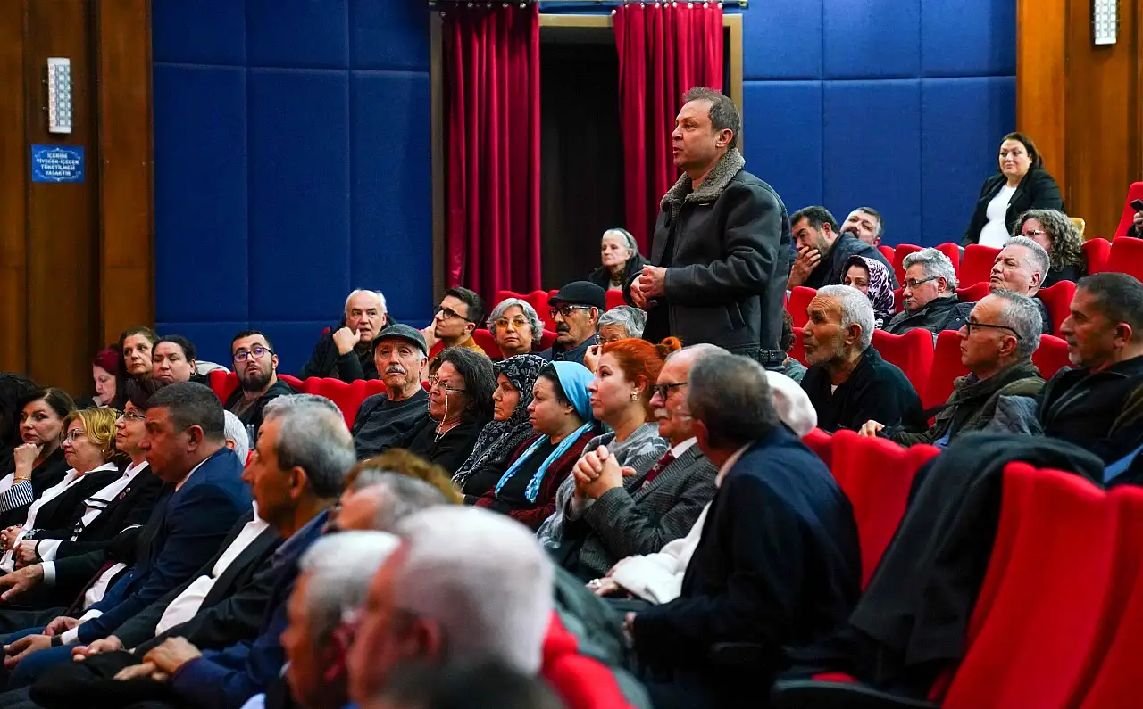 Murat Karayalçın, Tire'de konferans verdi