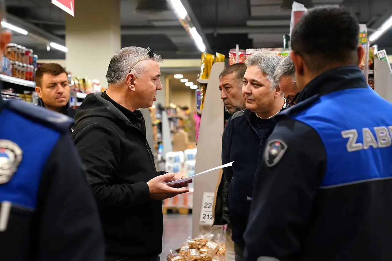 Tire'de Zincir Marketlerde, Kapsamlı Denetim Yapıldı
