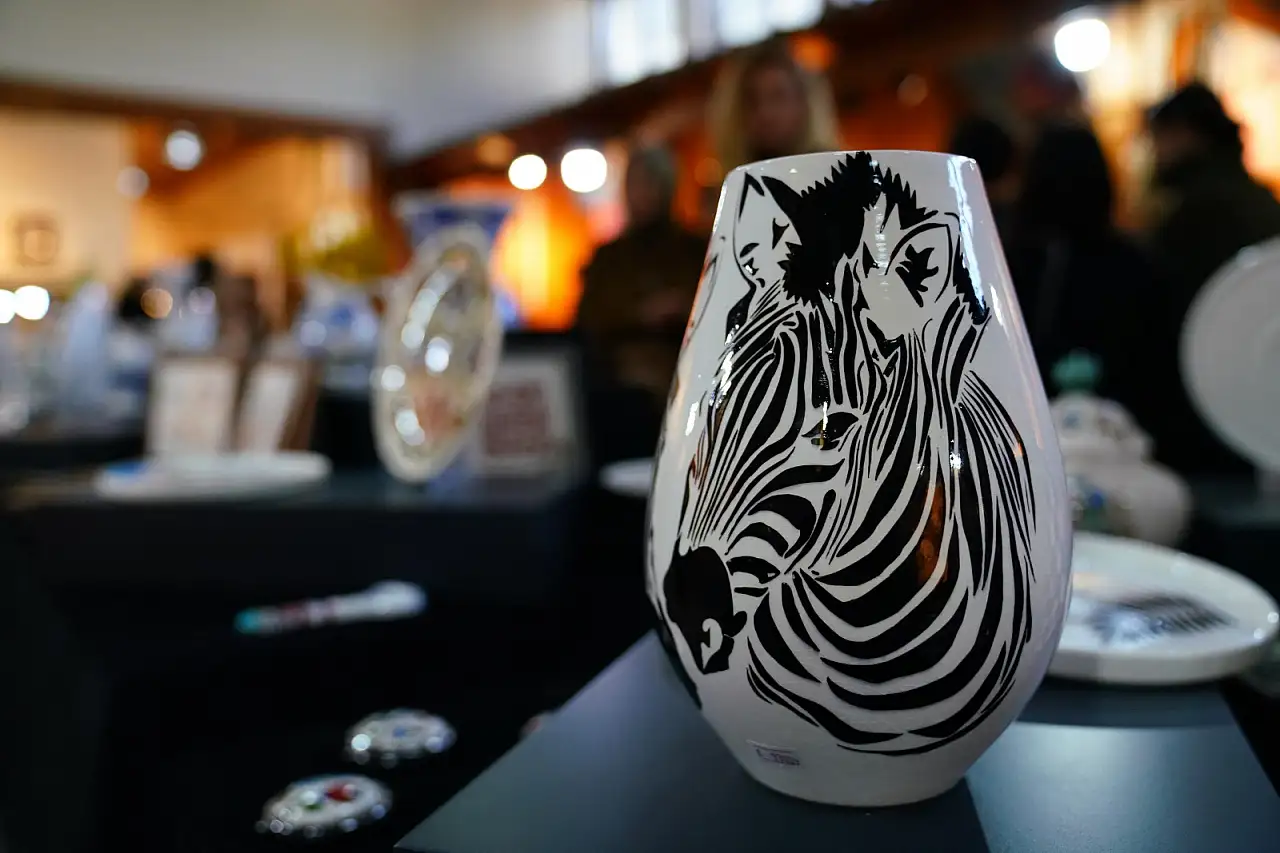 Tire Kent Müzesi'nde Rengarenk Çini Sergisi