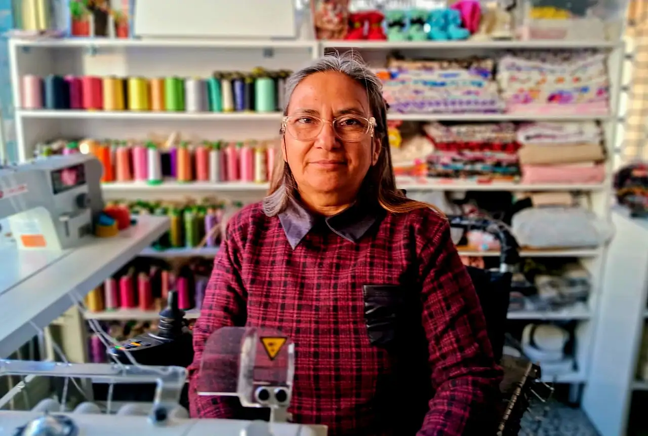 TİREDE'DE BİR İLK: TERZİ VE KAFE BİR ARADA