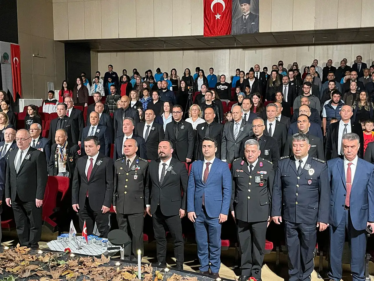 Ödemiş'te 10 Kasım'da Atatürk Saygı ve Minnetle Anıldı