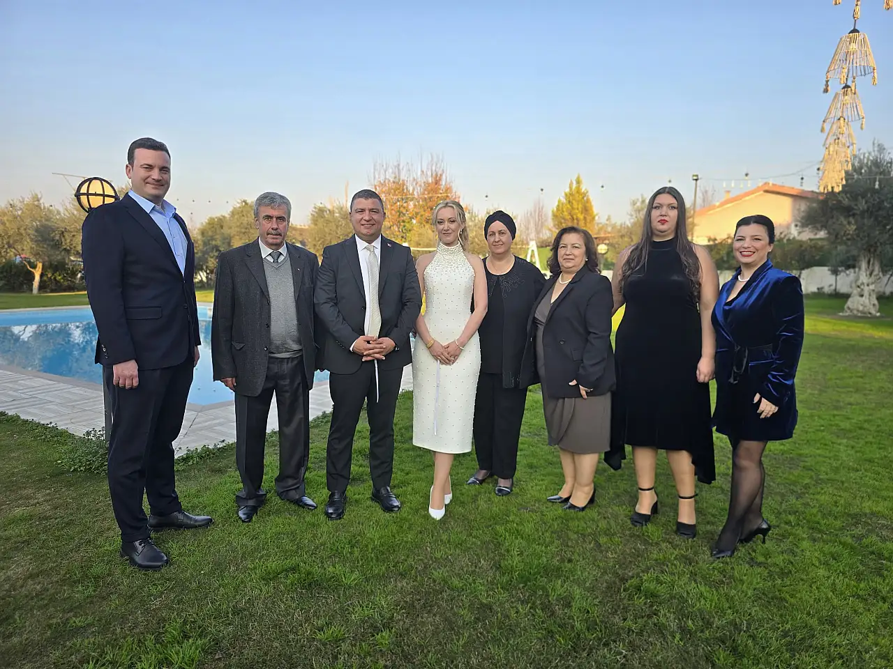 Tire Belediye Başkanı Hayati Okuroğlu Nişanlandı