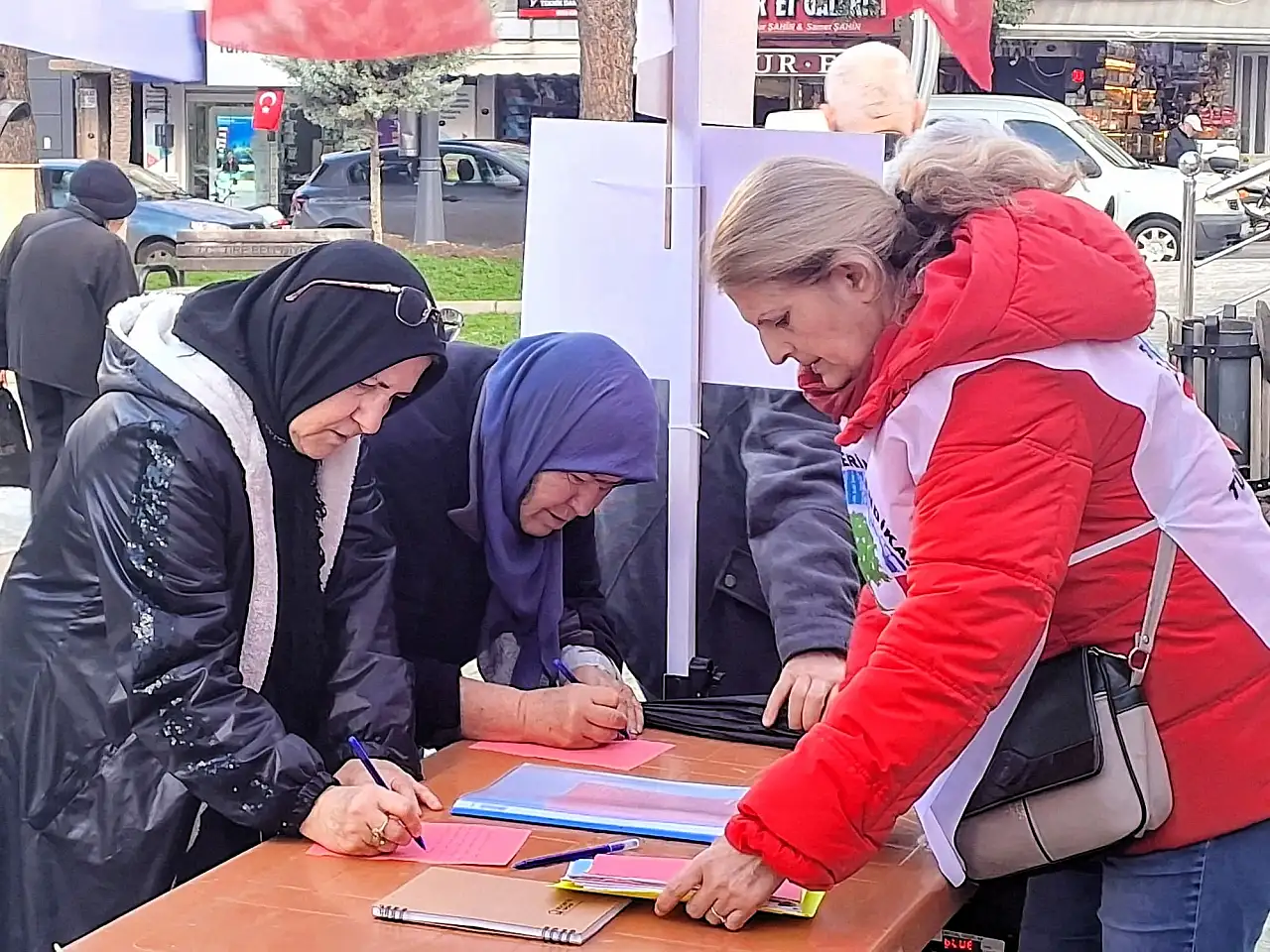 Tire'de Emekliler İsyanda! 'Konu Ekonomik Değil, Vicdan Konusu'