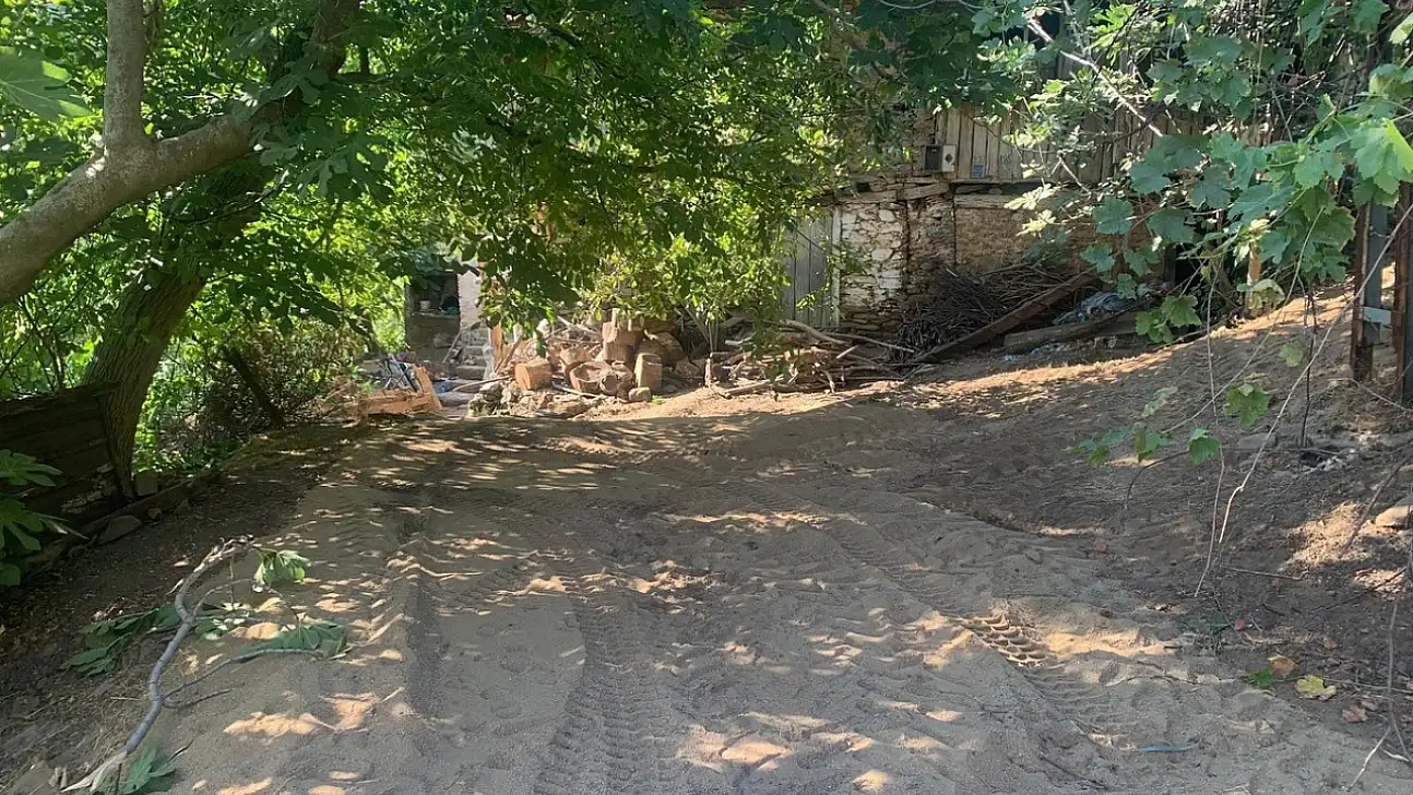 Beydağ Belediyesi'nden Yoğun Çalışma Mesaisi Başkan Şakir Başaran: 'Halkımıza en iyi hizmeti sunmak için sahadayız'