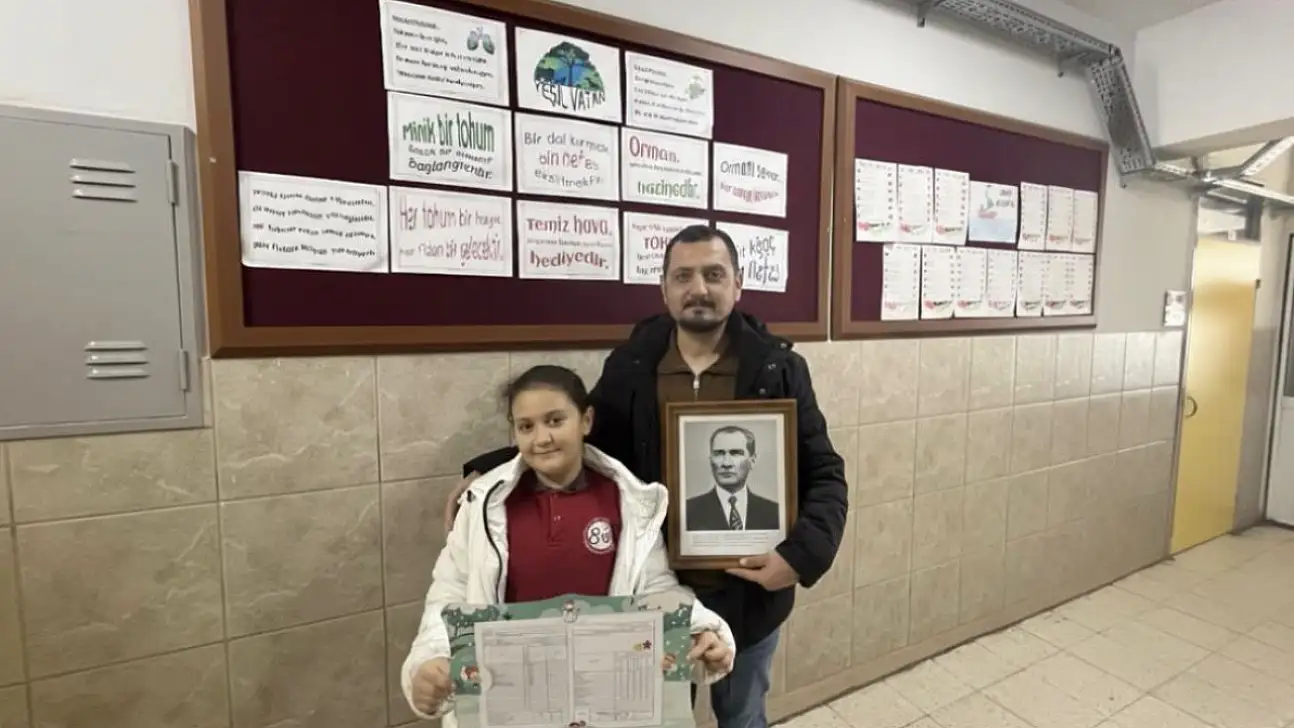 ÖDEMİŞ'TE ATATÜRK TEPKİSİ BÜYÜYOR