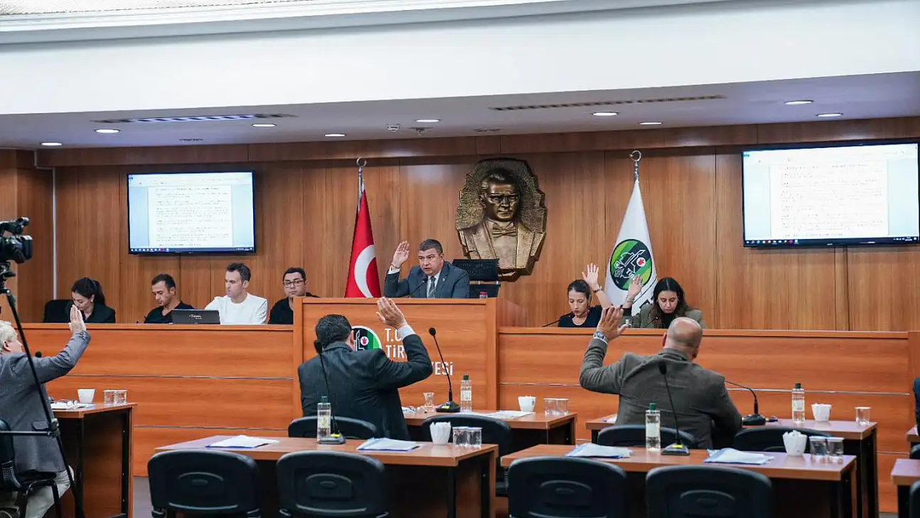 Tire Belediyesi'nin 2026 Yılı Bütçesi Oy Birliğiyle Kabul Edildi