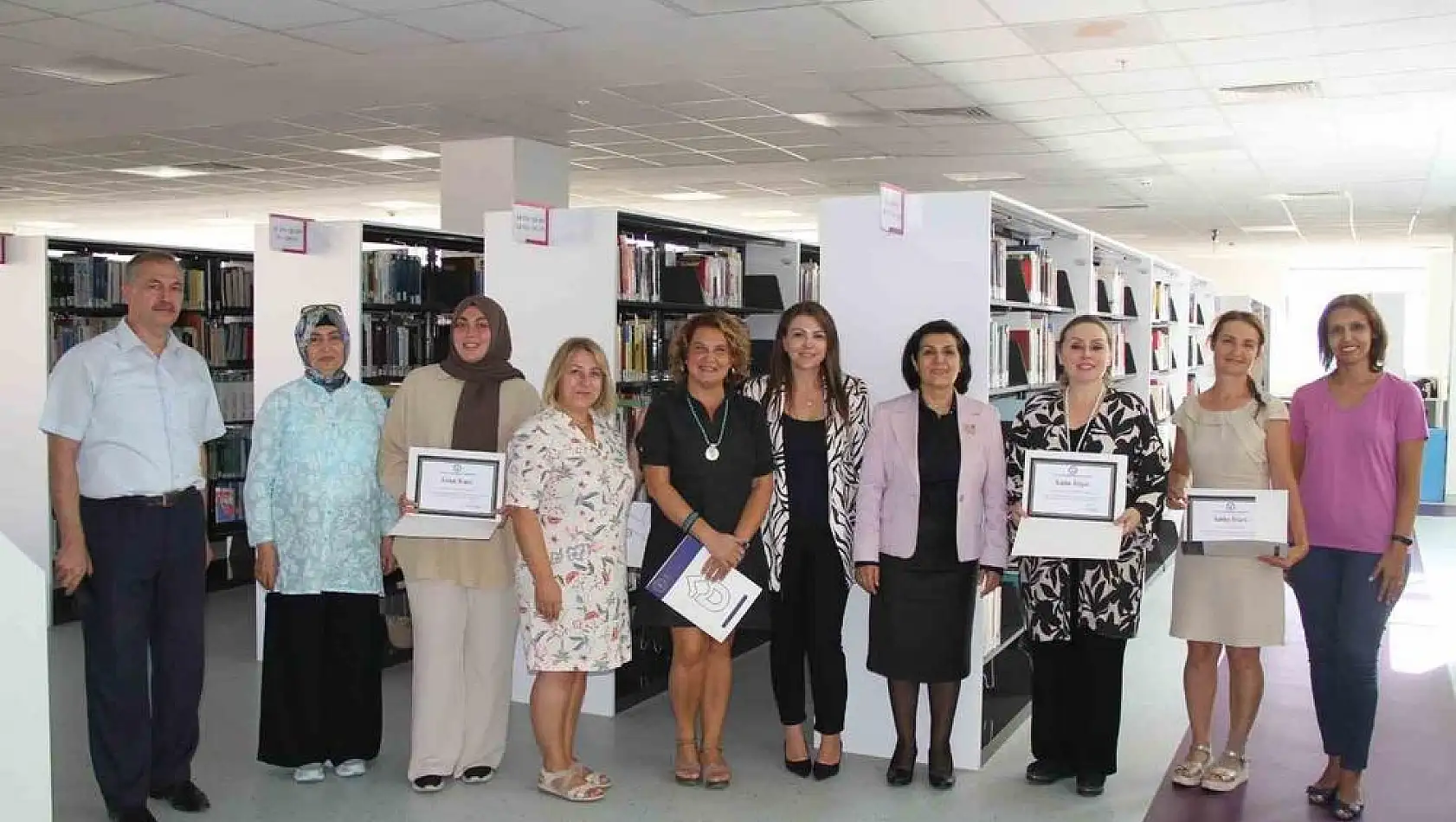 Afyonkarahisarlı araştırmacı yazar, merhum Menderes'in naif kişiliğini anlattı