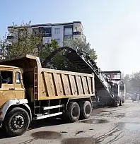 Adnan Menderes Mahallesi'nde Asfalt Yenileme Çalışmaları Başladı