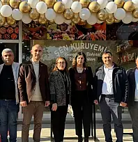 FATİH KÖK ESNAFLA DOĞRUDAN TEMASI SÜRDÜRÜYOR