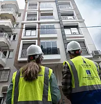 İzmir'de Depreme Dayanıklı Kent İçin 'İzmir Yenileniyor' Başvuruları Açıldı