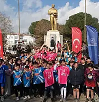 KİRAZ'DA ATATÜRK ANISINA KIR KOŞUSU