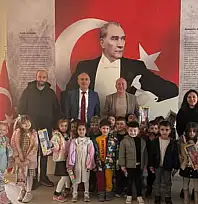 Müzekke Susamcıoğlu Anaokulu'ndan İlçe Milli Eğitim Müdürü Ökay'a Ziyaret